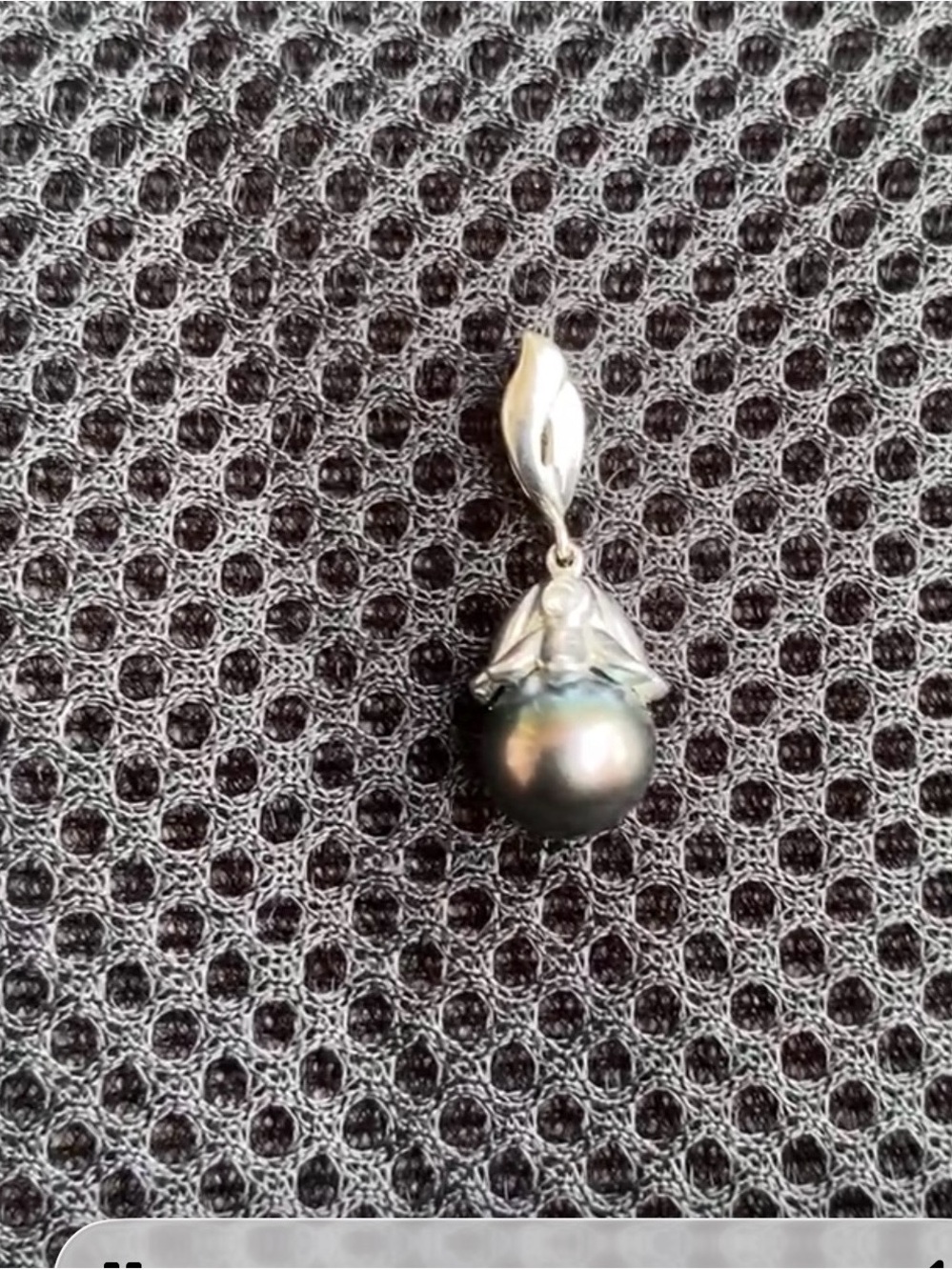 Sterling Silver Tahitian Pearl Drop Pendant in Black